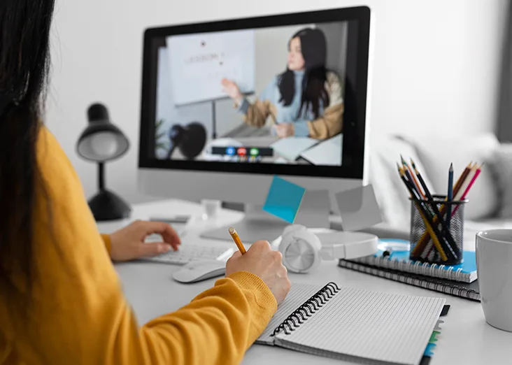 Why Online Education is the Future for Working Professionals